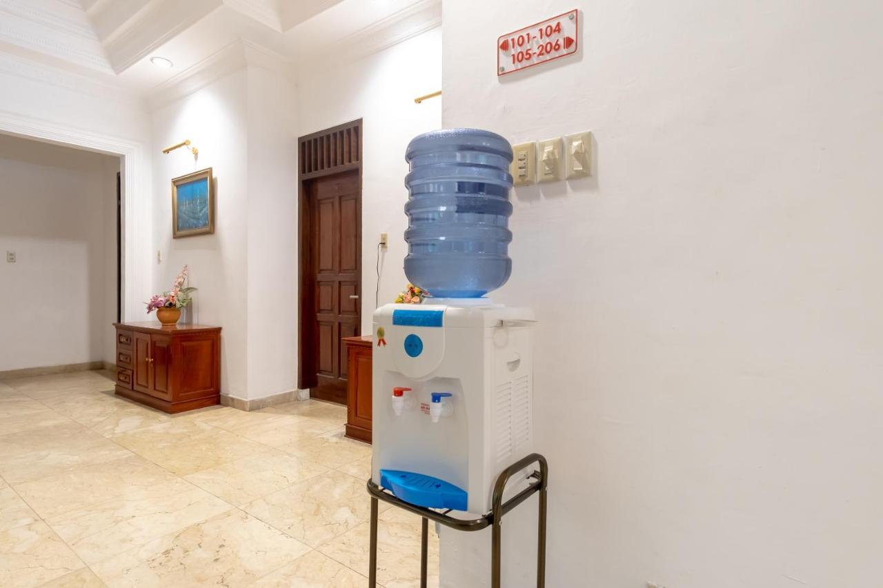 מלון מדאן Oyo Living 2843 Raz House Syariah מראה חיצוני תמונה