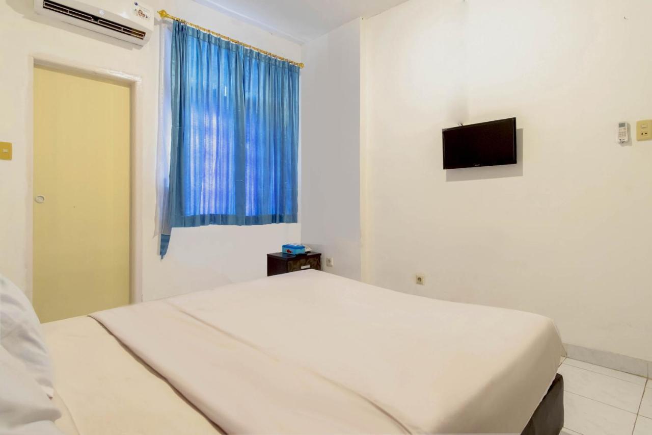 מלון מדאן Oyo Living 2843 Raz House Syariah מראה חיצוני תמונה
